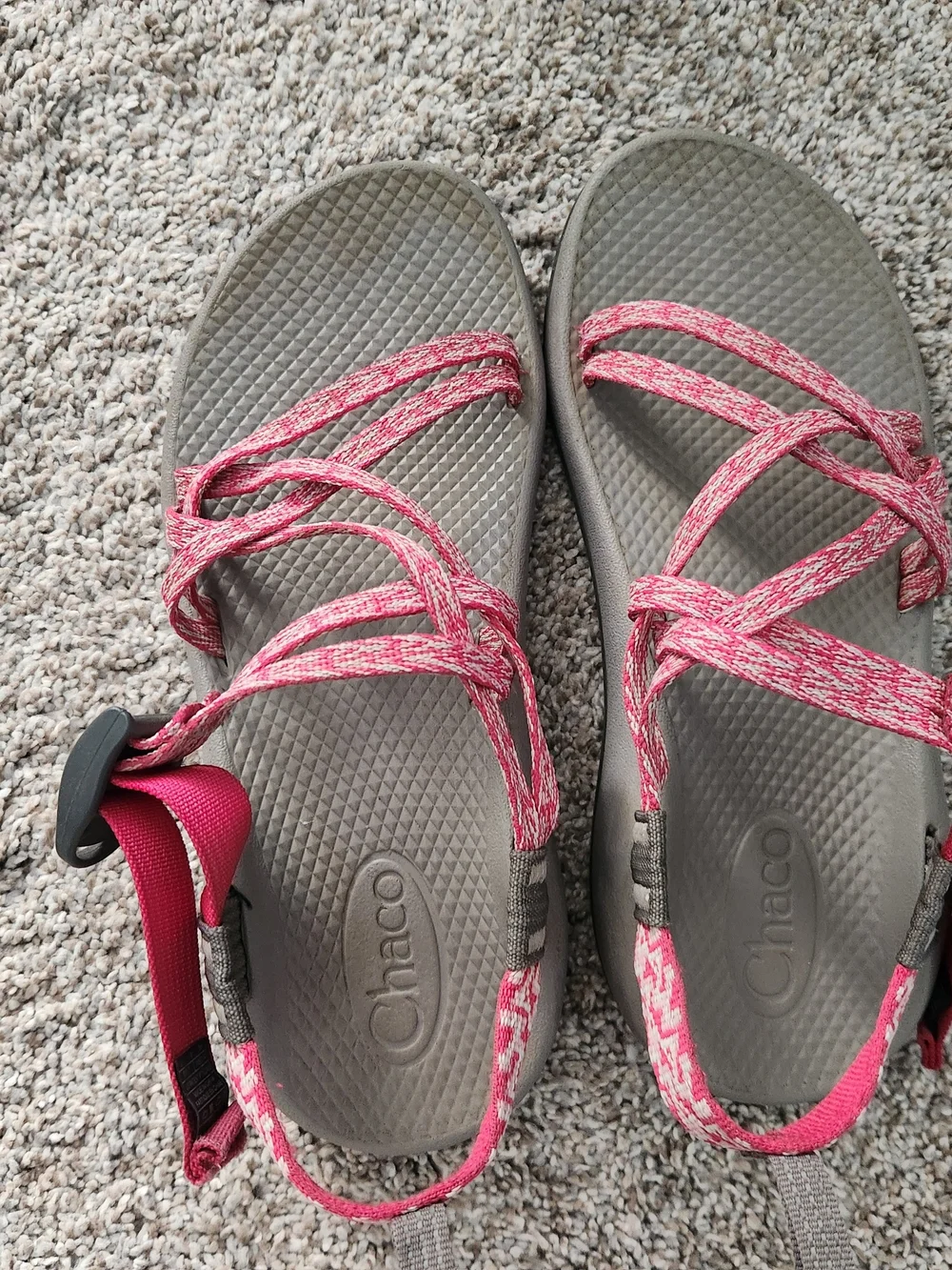 Chaco Women's Pink Strappy Sandals